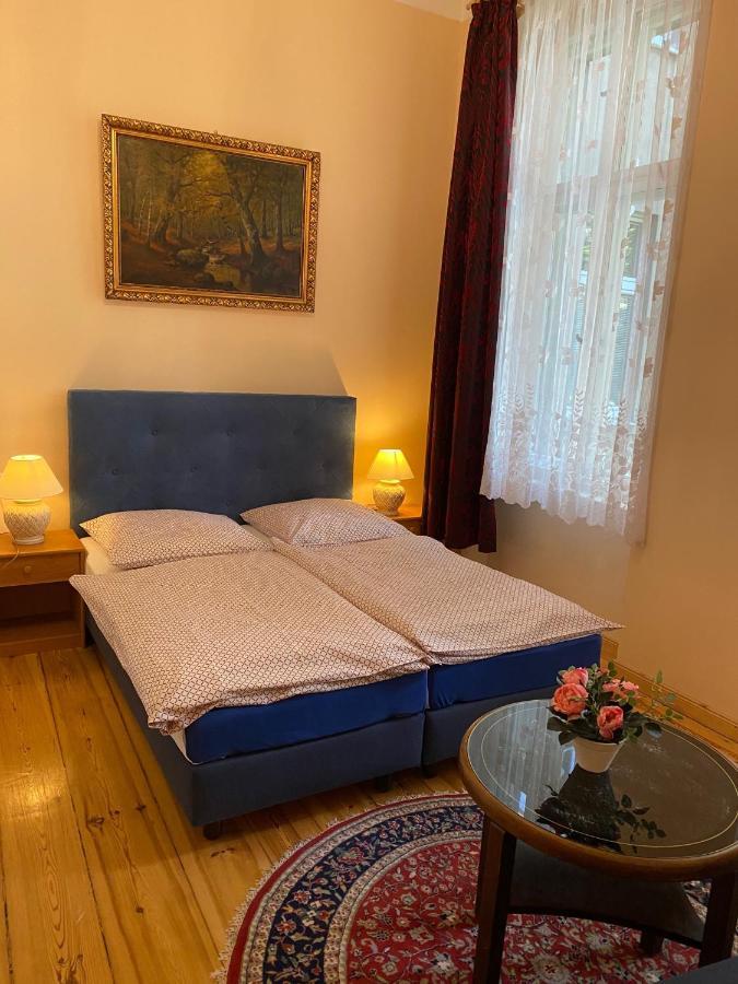 Hotel Gunia Βερολίνο Εξωτερικό φωτογραφία
