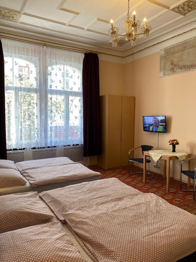 Hotel Gunia Βερολίνο Εξωτερικό φωτογραφία