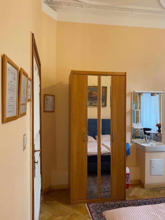 Hotel Gunia Βερολίνο Εξωτερικό φωτογραφία