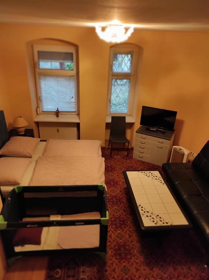Hotel Gunia Βερολίνο Εξωτερικό φωτογραφία