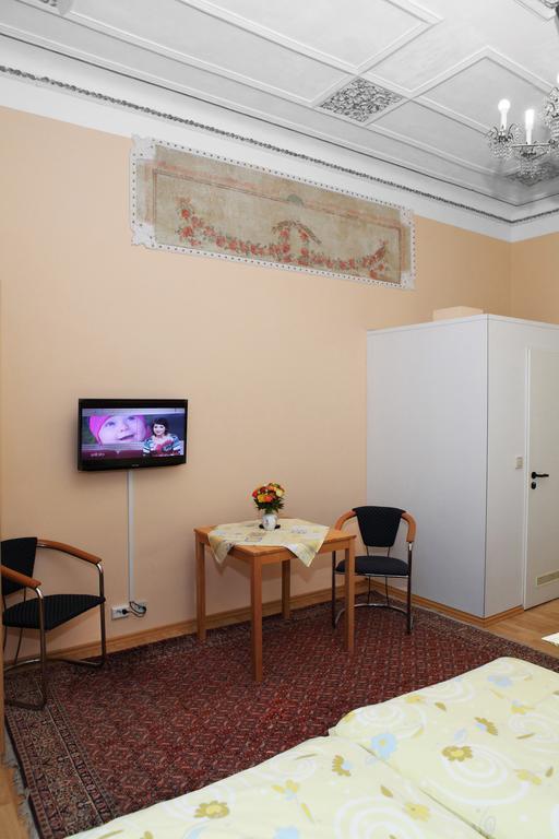 Hotel Gunia Βερολίνο Εξωτερικό φωτογραφία